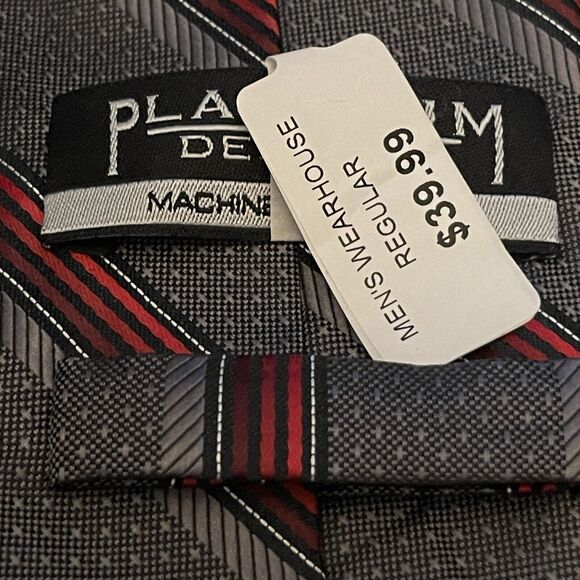 Nwt Platinum Designs Gray Red Burgundy Polyester Men’s Neck Tie Made In China - Picture 8 of 9